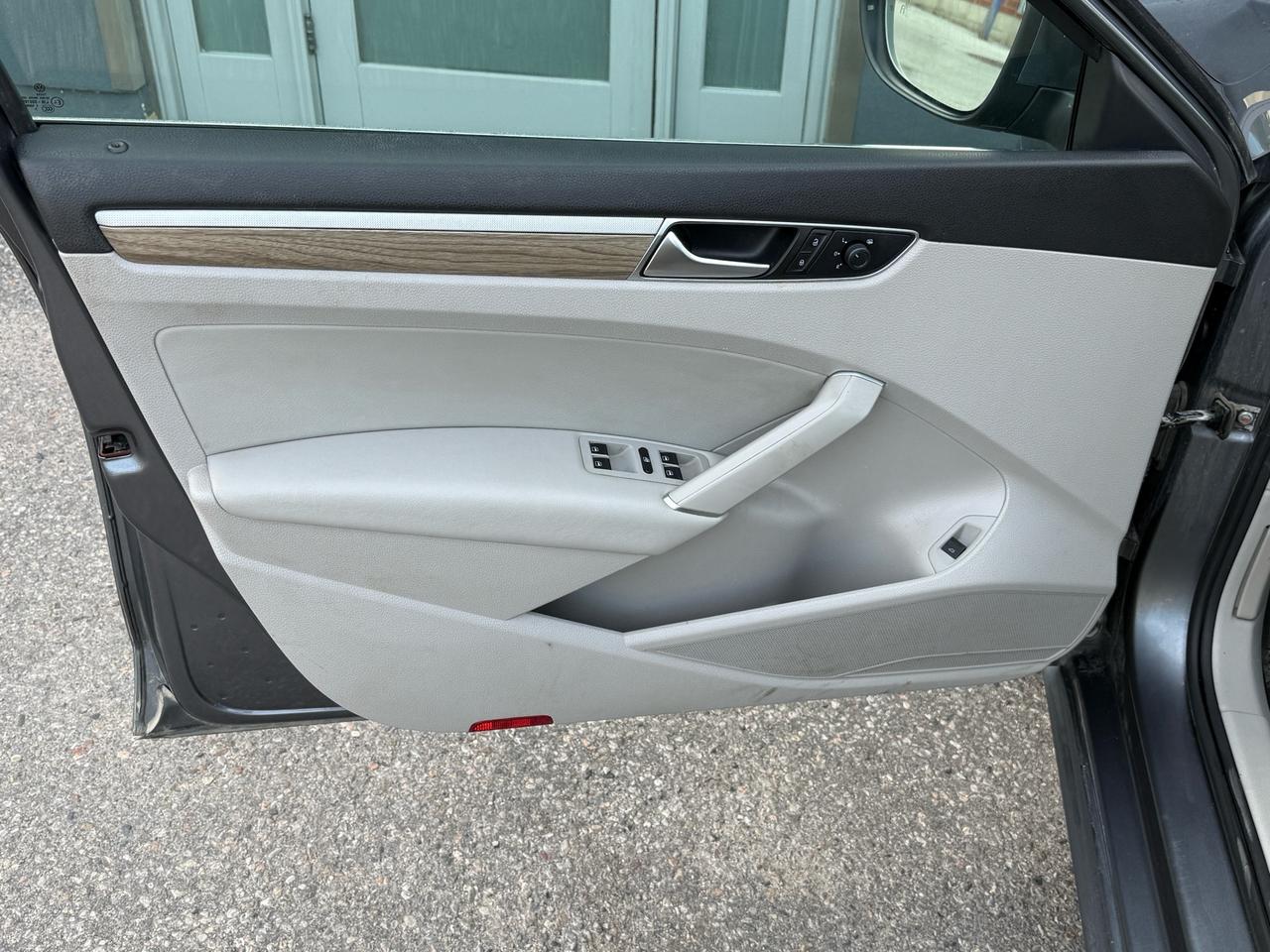 2018 Volkswagen Passat COMFORTLINE Photo