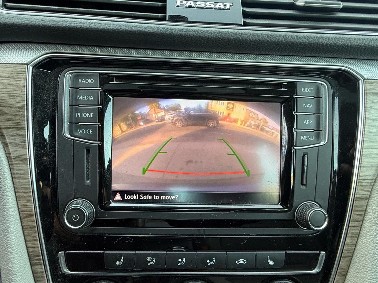 2018 Volkswagen Passat COMFORTLINE Photo