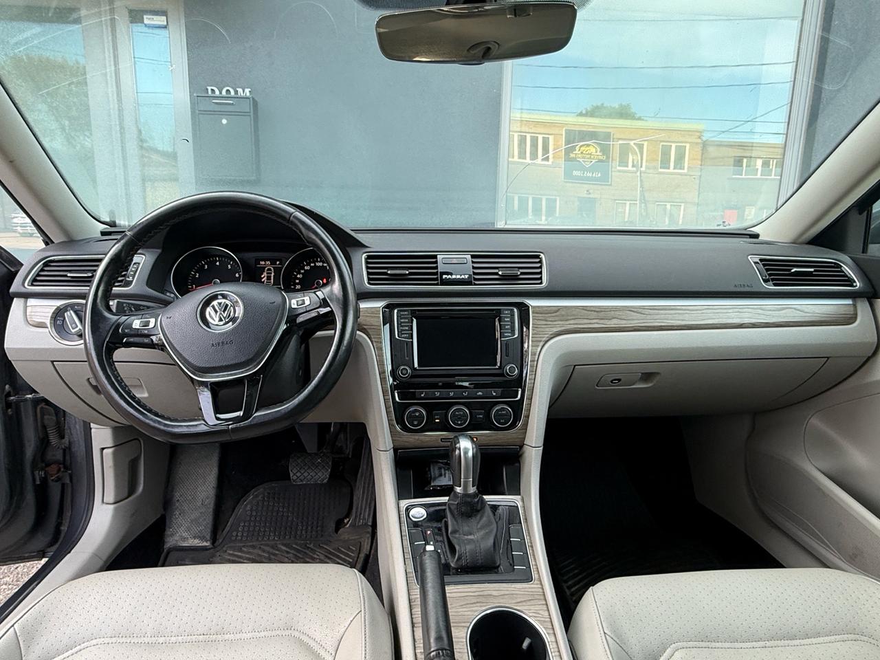 2018 Volkswagen Passat COMFORTLINE Photo