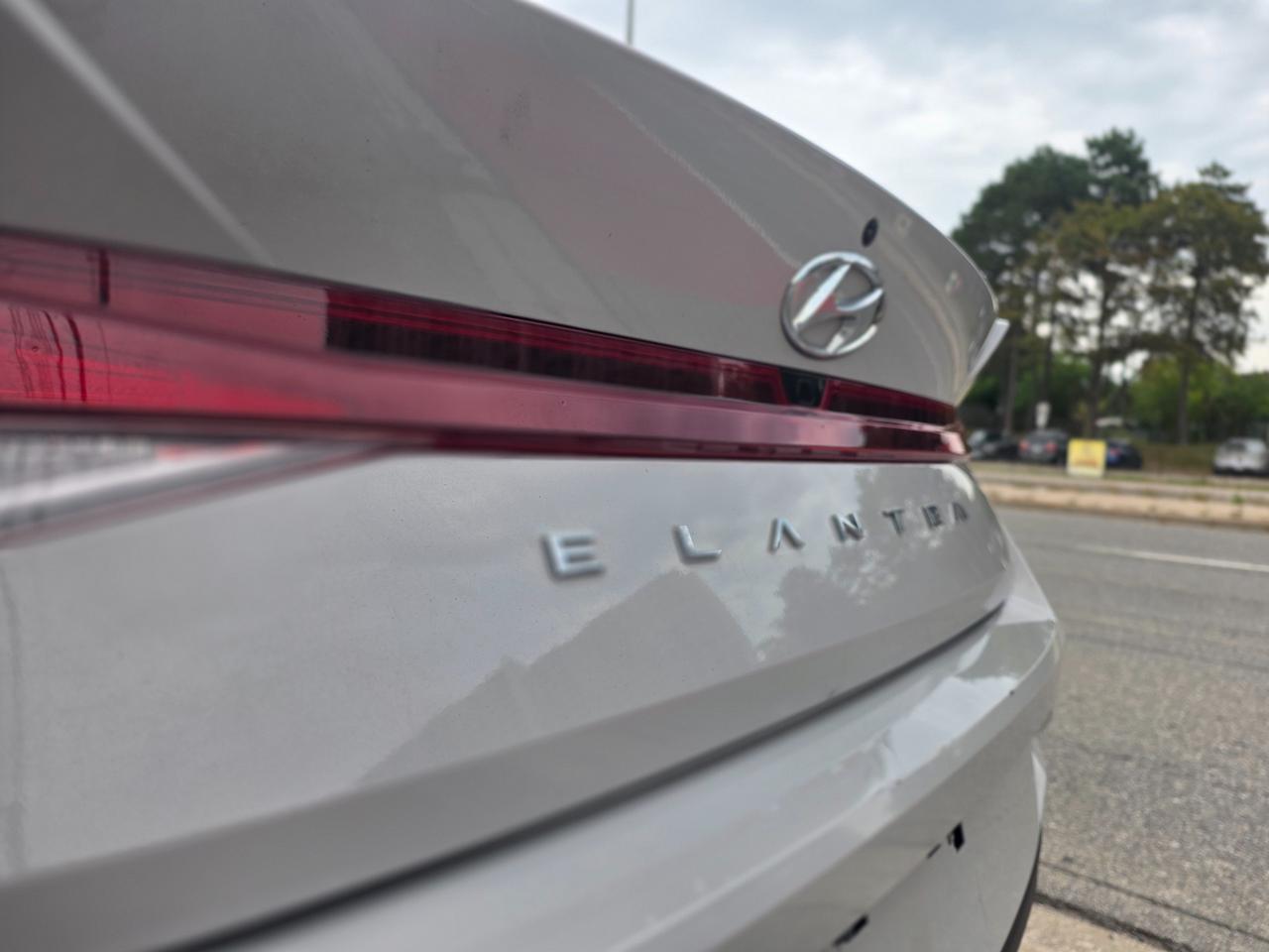 2023 Hyundai Elantra Preferred Photo