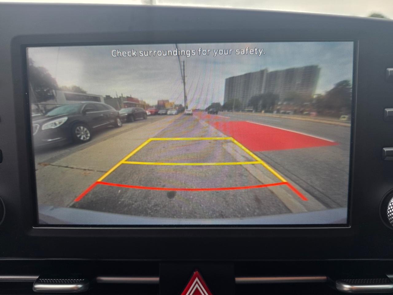 2023 Hyundai Elantra Preferred Photo