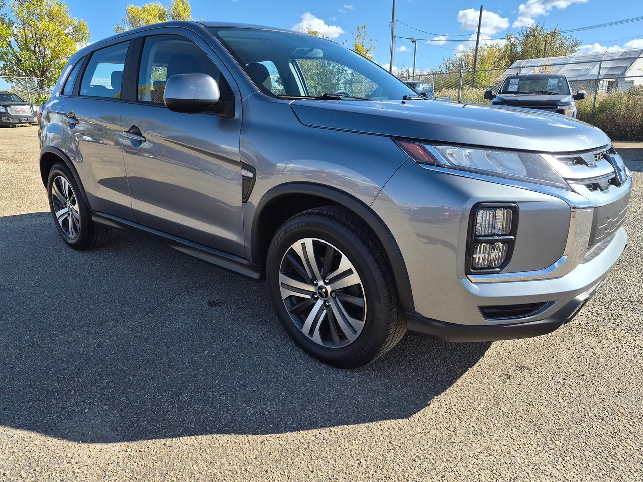 2022 Mitsubishi RVR ES AWC, Heated Seats, BU Cam - Photo #1