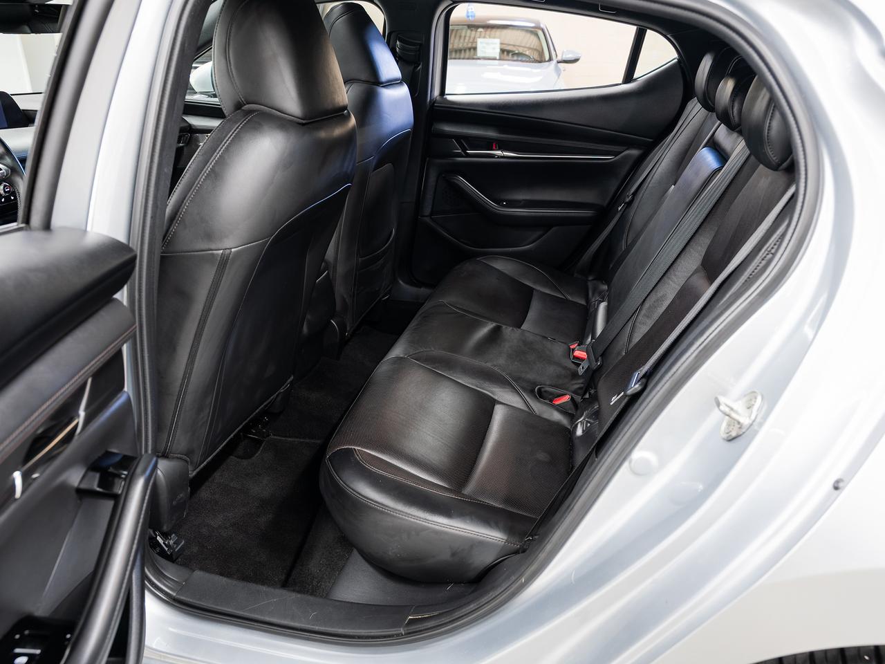 2021 Mazda MAZDA3 SPORT GT | Leather | Sunroof | HUD | BSM | CarPlay Photo