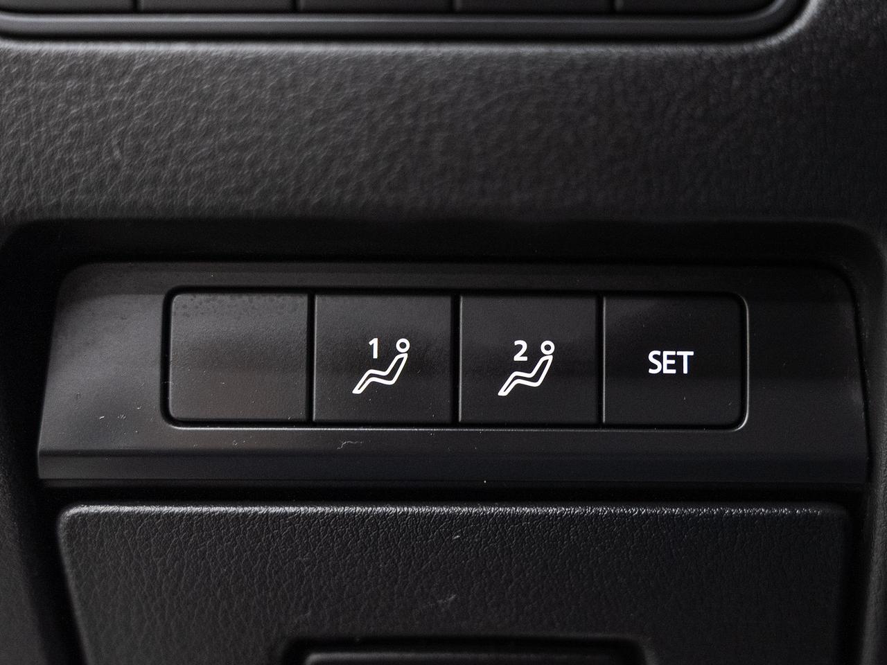 2021 Mazda MAZDA3 SPORT GT | Leather | Sunroof | HUD | BSM | CarPlay Photo