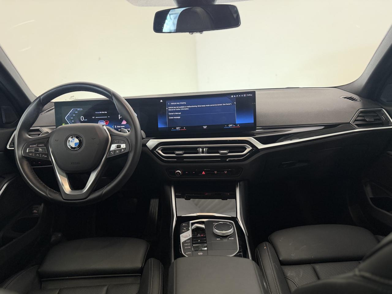 2023 BMW 3 Series 330i xDrive | WIRELESS CARPLAY | NAVI | LEATHER Photo