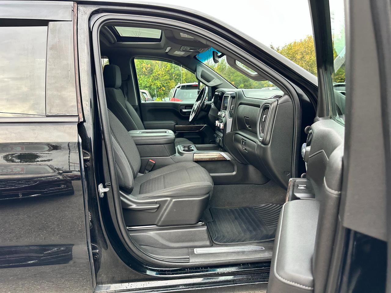 2020 GMC Sierra 1500 Elevation4x4 Sunroof HTD-Cloth XM CarPlay BOSE A/C Photo