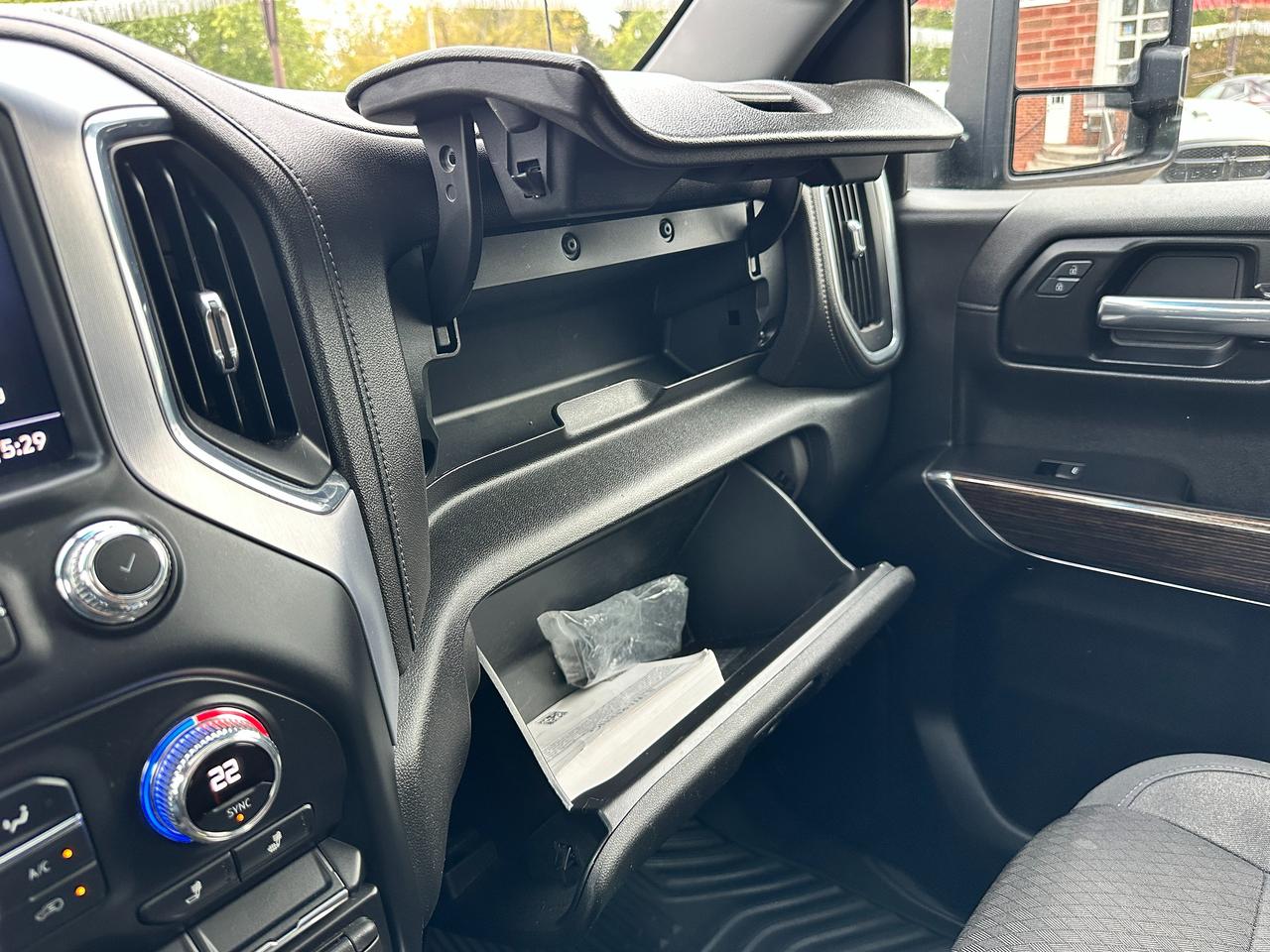 2020 GMC Sierra 1500 Elevation4x4 Sunroof HTD-Cloth XM CarPlay BOSE A/C Photo
