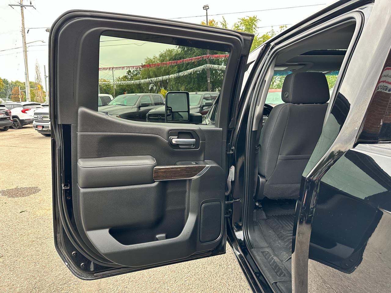 2020 GMC Sierra 1500 Elevation4x4 Sunroof HTD-Cloth XM CarPlay BOSE A/C Photo