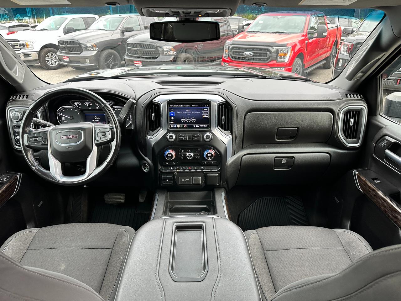 2020 GMC Sierra 1500 Elevation4x4 Sunroof HTD-Cloth XM CarPlay BOSE A/C Photo