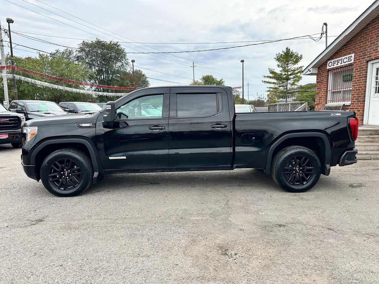 2020 GMC Sierra 1500 Elevation4x4 Sunroof HTD-Cloth XM CarPlay BOSE A/C Photo