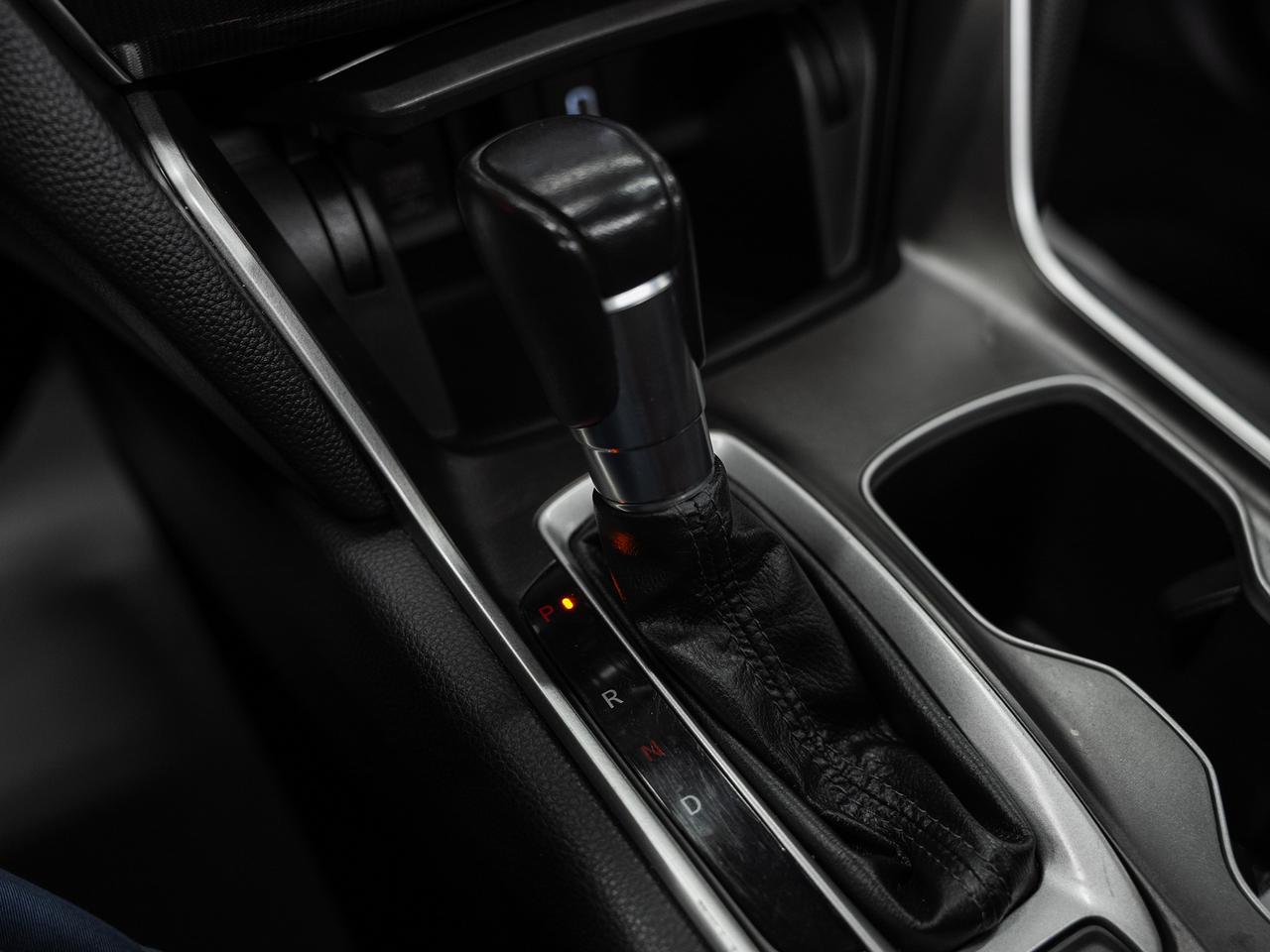 2019 Honda Accord SPORT | Sunroof | Leather | BSM | CarPlay Photo