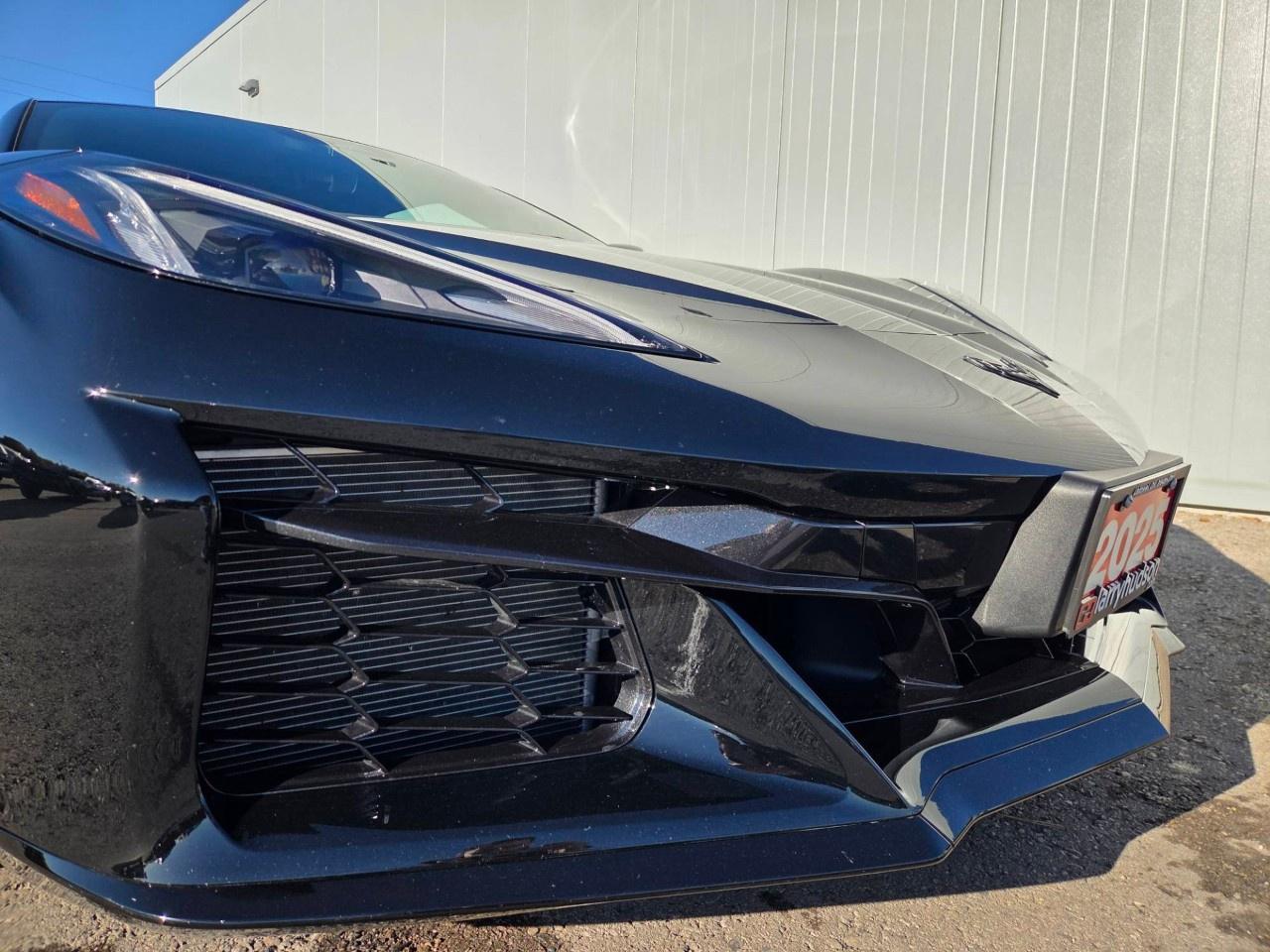 2025 Chevrolet Corvette Z06 Coupe 1LZ Photo5