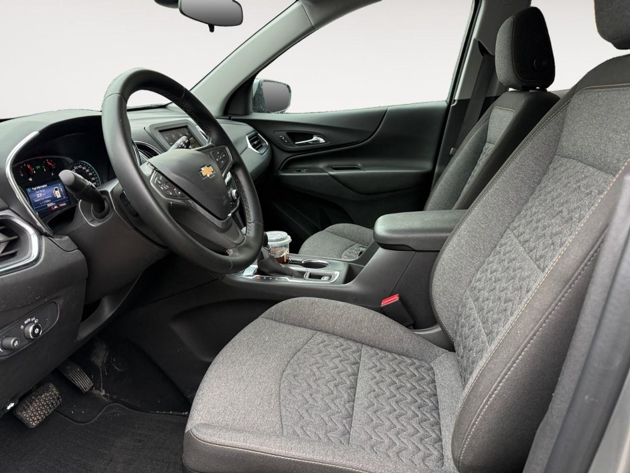 2023 Chevrolet Equinox AWD LT Photo