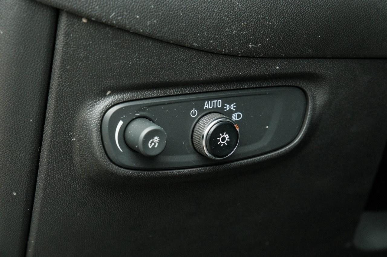 2023 Chevrolet Equinox AWD LT Photo