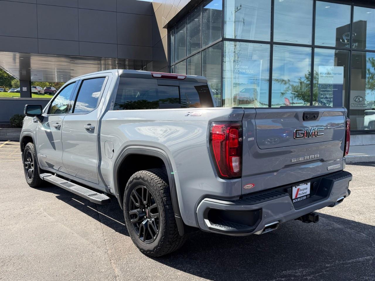 2024 GMC Sierra 1500 Crew Cab Short Box 4-Wheel Drive Elevation Photo