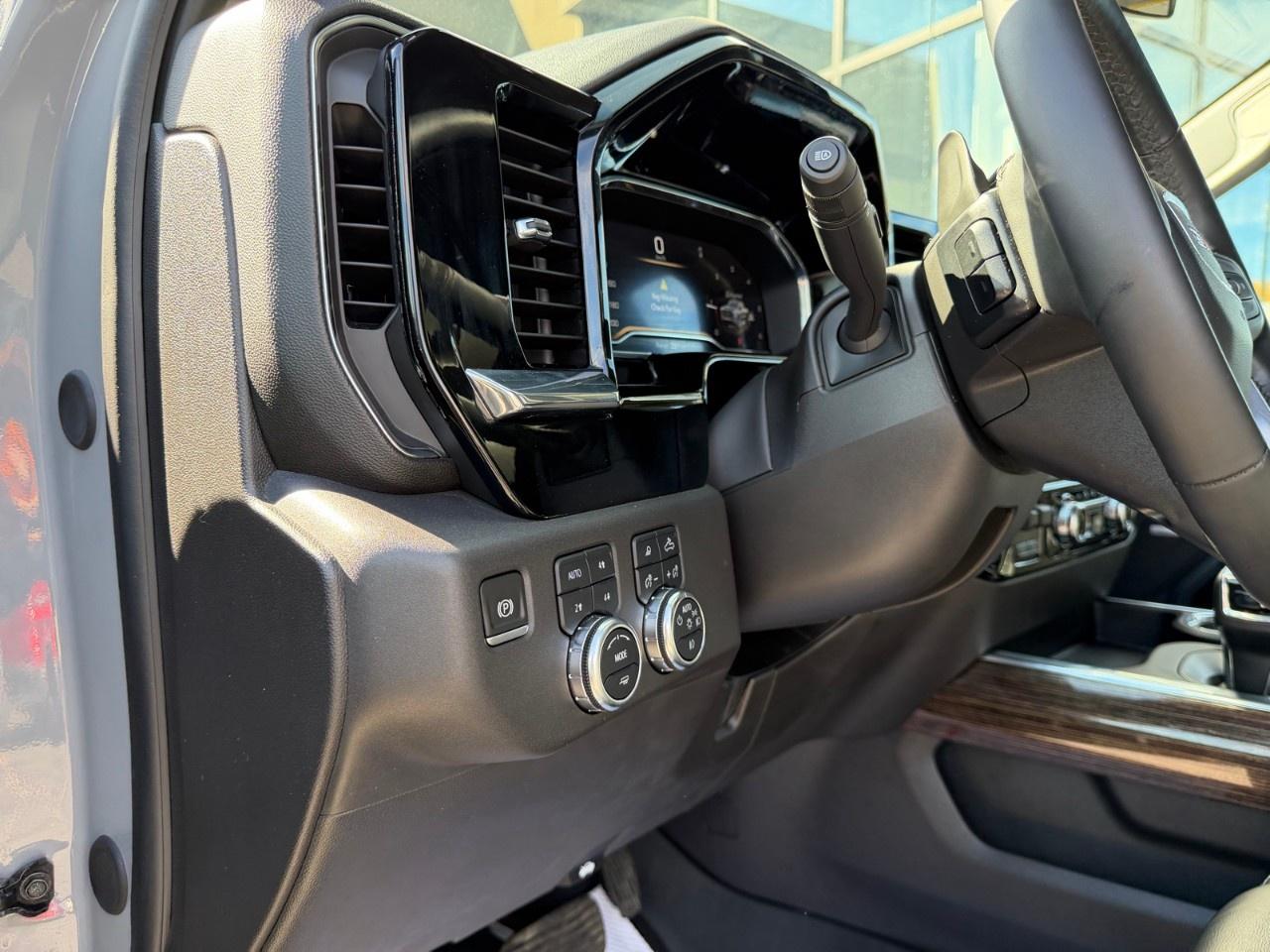 2024 GMC Sierra 1500 Crew Cab Short Box 4-Wheel Drive Elevation Photo