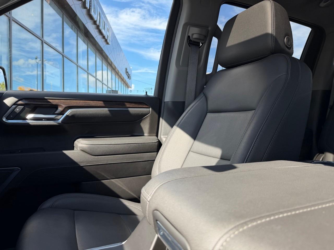 2024 GMC Sierra 1500 Crew Cab Short Box 4-Wheel Drive Elevation Photo
