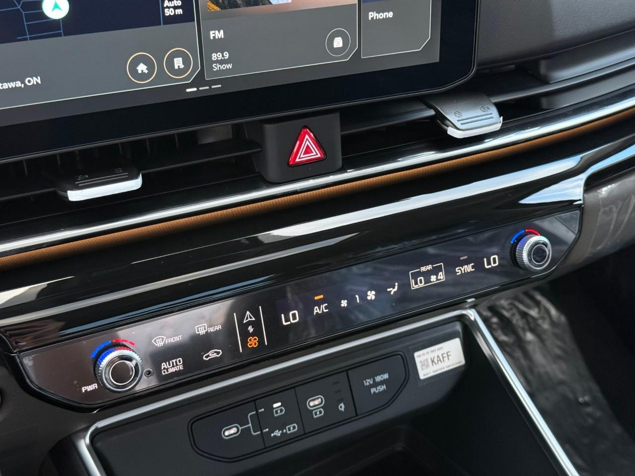 2027 Kia Carnival SX FWD Photo