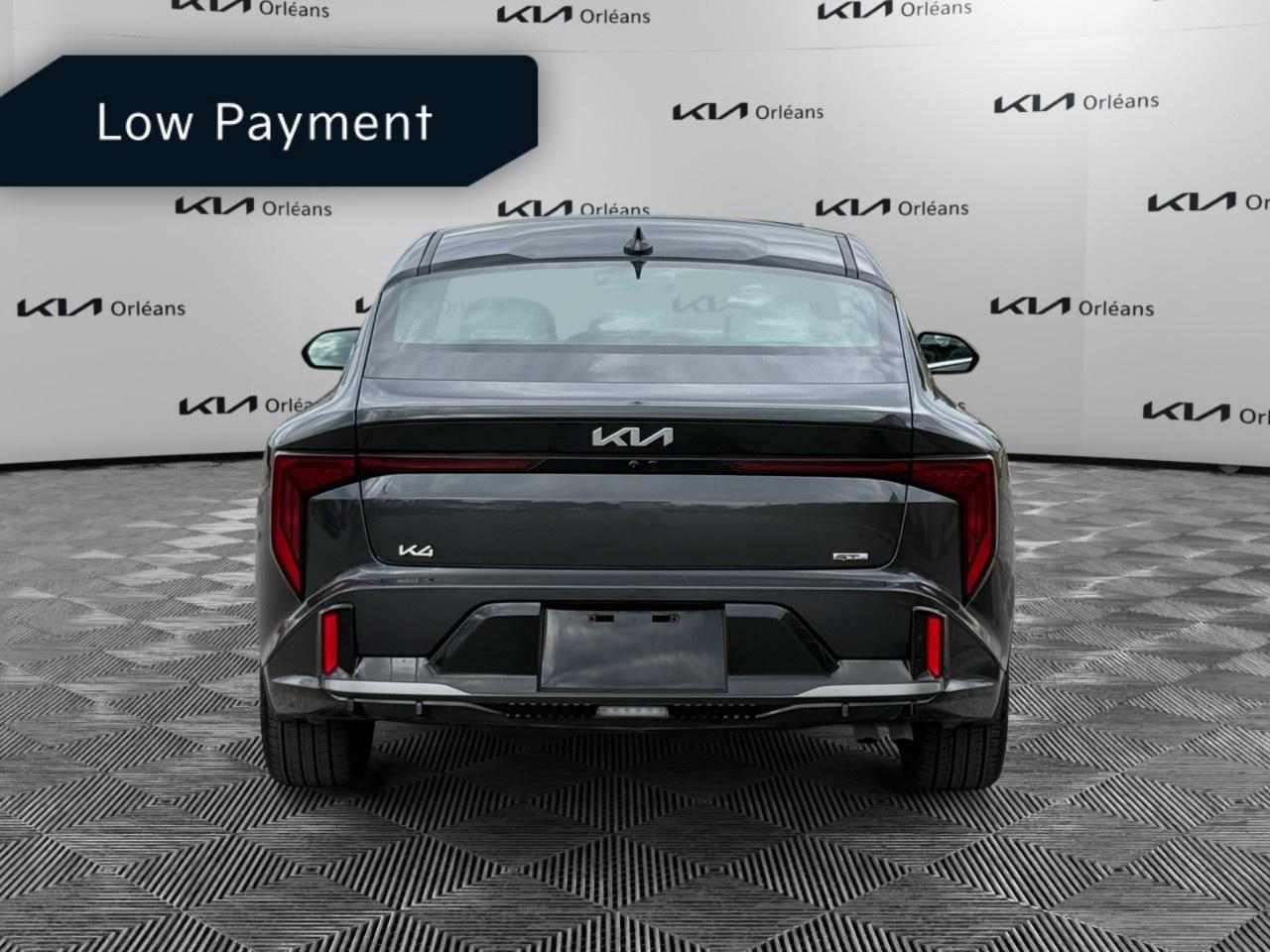 2025 Kia K4 GT-Line Turbo FWD Photo3
