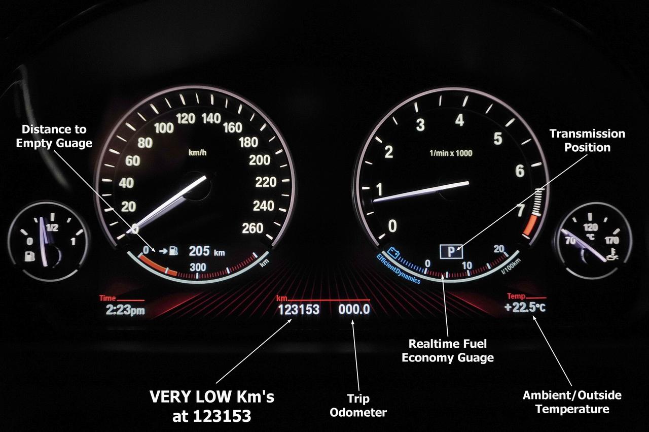 2012 BMW 5 Series 5dr 550i xDrive Gran Turismo AWD Photo
