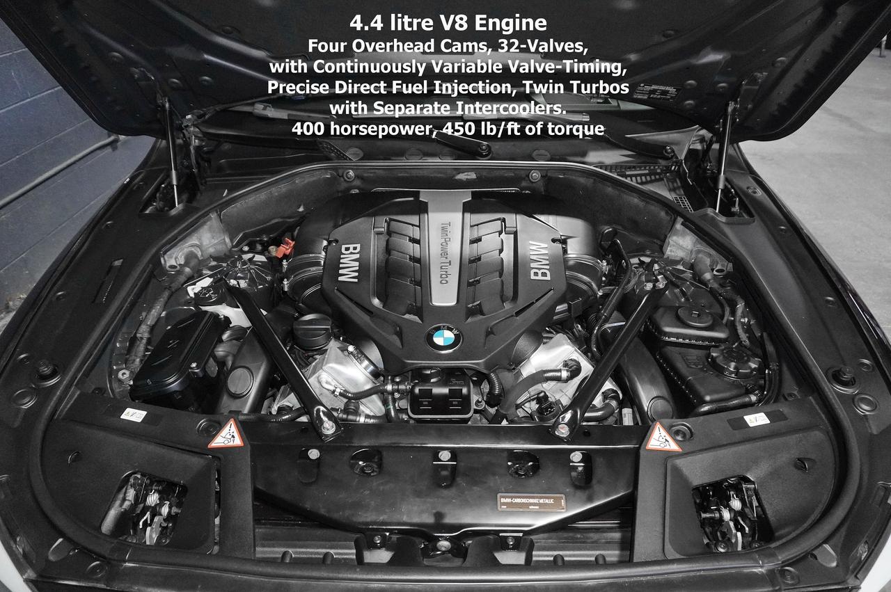 2012 BMW 5 Series 5dr 550i xDrive Gran Turismo AWD Photo