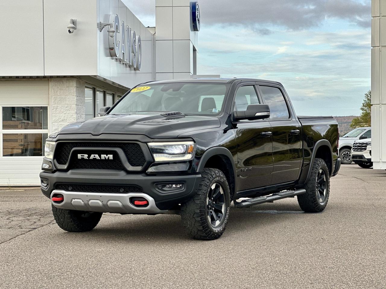 2022 Dodge Ram 1500 REBEL REBEL 4WD W/TONNEAU COVER Photo2