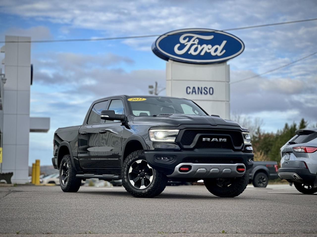2022 Dodge Ram 1500 REBEL REBEL 4WD W/TONNEAU COVER Photo0
