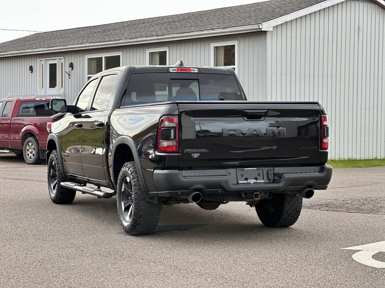 2022 Dodge Ram 1500 REBEL REBEL 4WD W/TONNEAU COVER Photo3