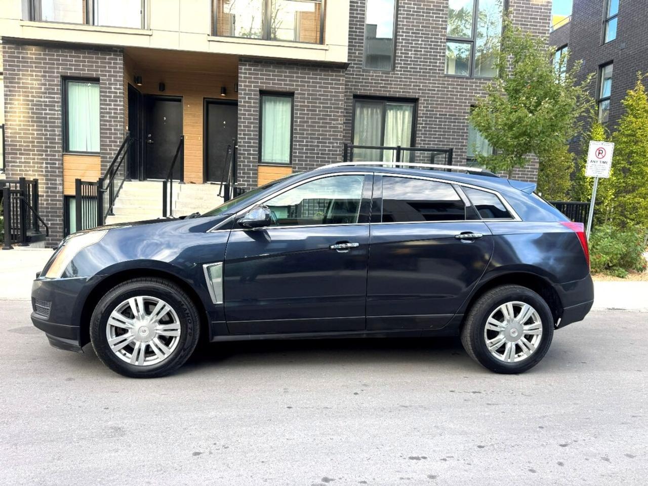 2014 Cadillac SRX Luxury Photo