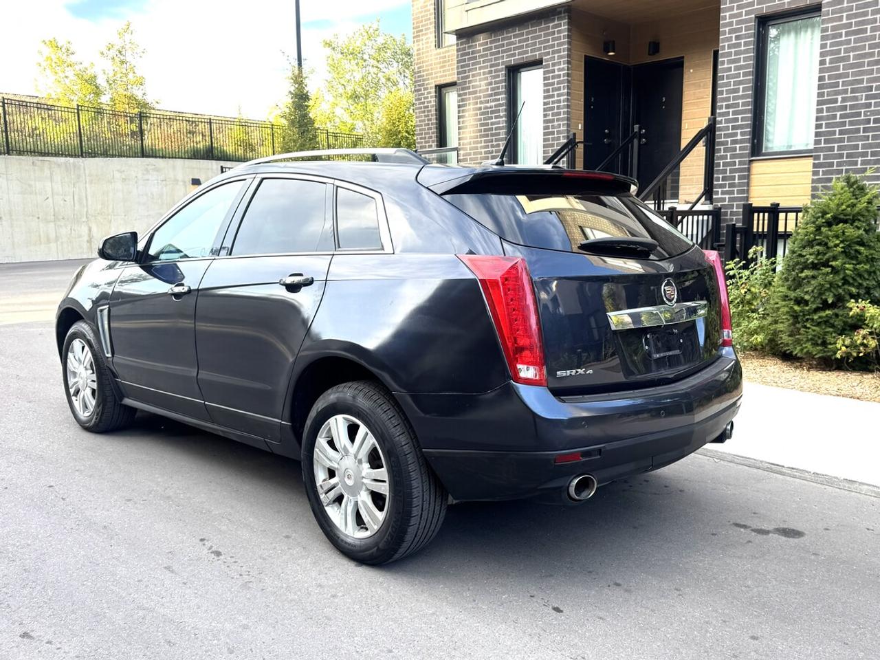 2014 Cadillac SRX Luxury Photo