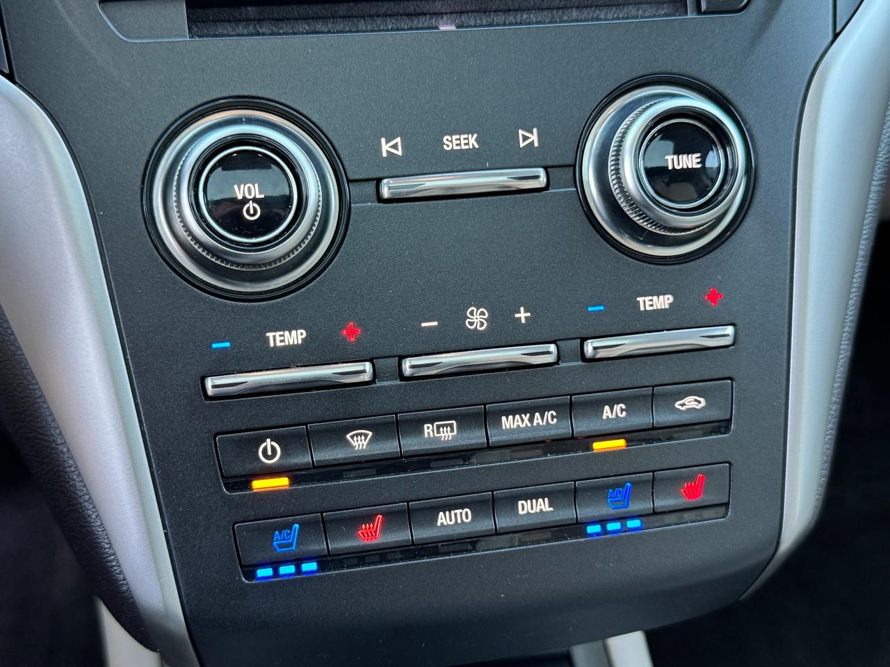 2018 Lincoln MKC AWD Reserve+CLEAN CARFAX+Service Records Since New Photo