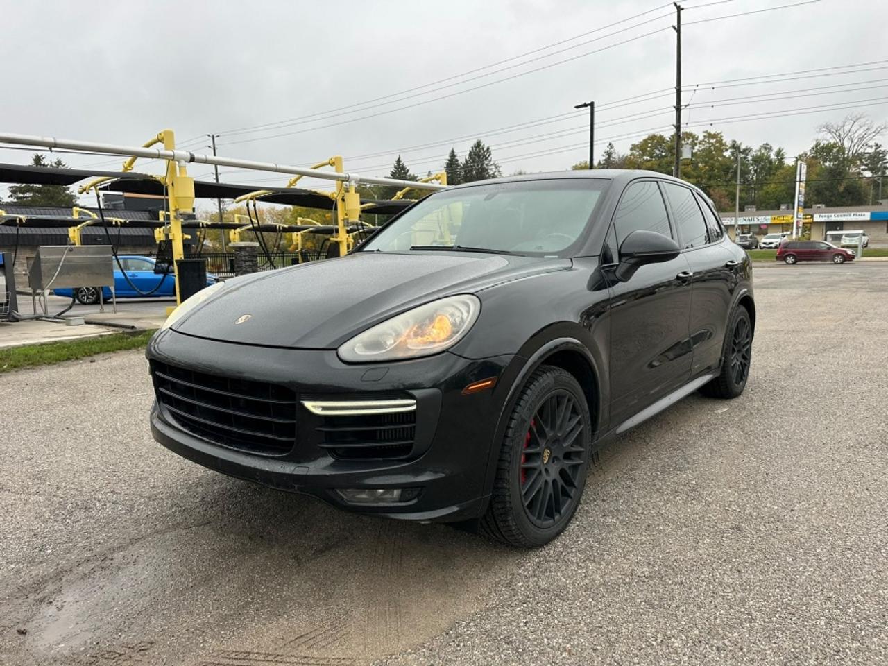 2016 Porsche Cayenne GTS GTS Photo0