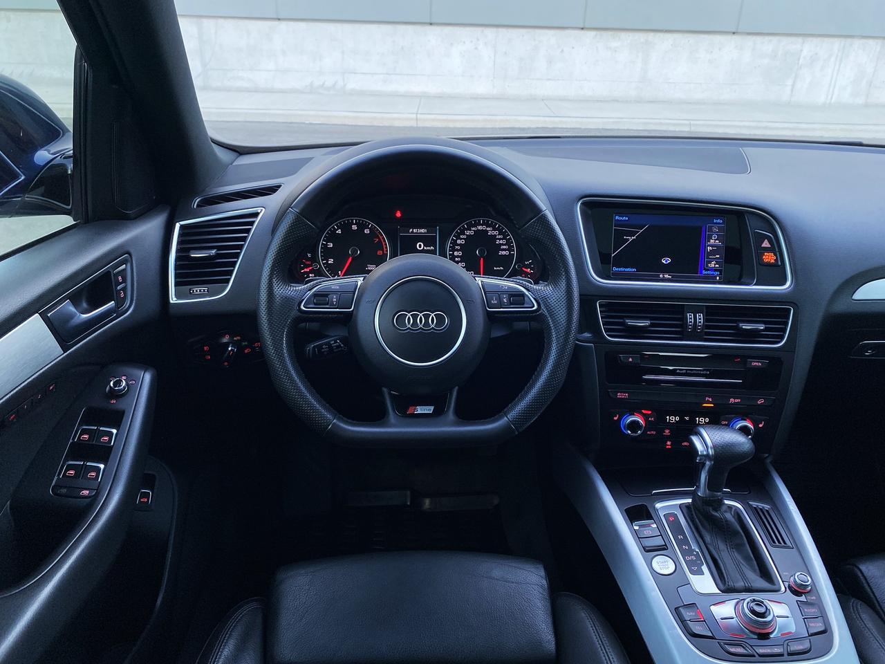 2017 Audi Q5 2.0T-QUATTRO-S-LINE SPORT PKG-NAV-CAMERA-PANO ROOF Photo
