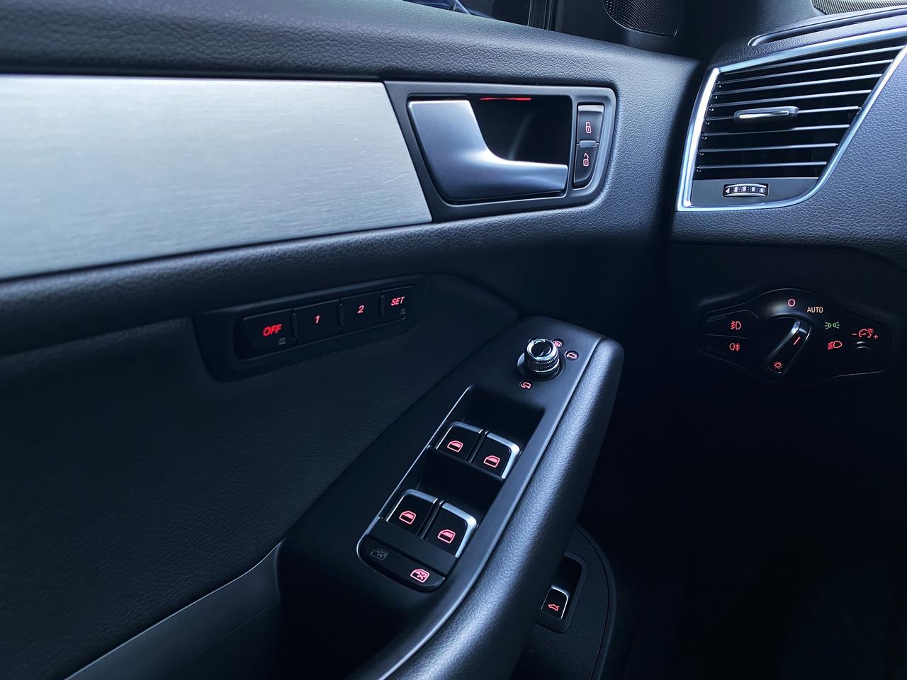 2017 Audi Q5 2.0T-QUATTRO-S-LINE SPORT PKG-NAV-CAMERA-PANO ROOF Photo