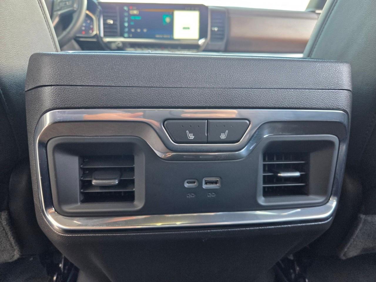 2026 Chevrolet Silverado 1500 Crew Cab Short Box 4-Wheel Drive High Country Photo