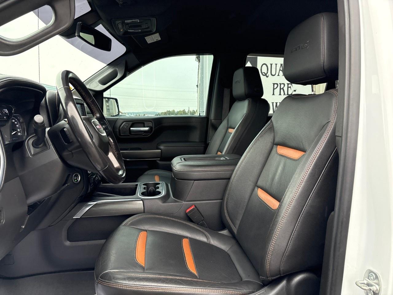 2021 GMC Sierra 1500 Crew Cab Standard Box 4-Wheel Drive AT4 Photo