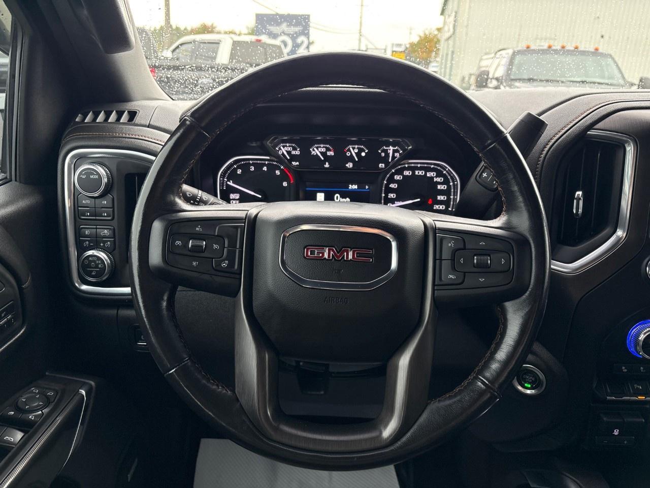 2021 GMC Sierra 1500 Crew Cab Standard Box 4-Wheel Drive AT4 Photo
