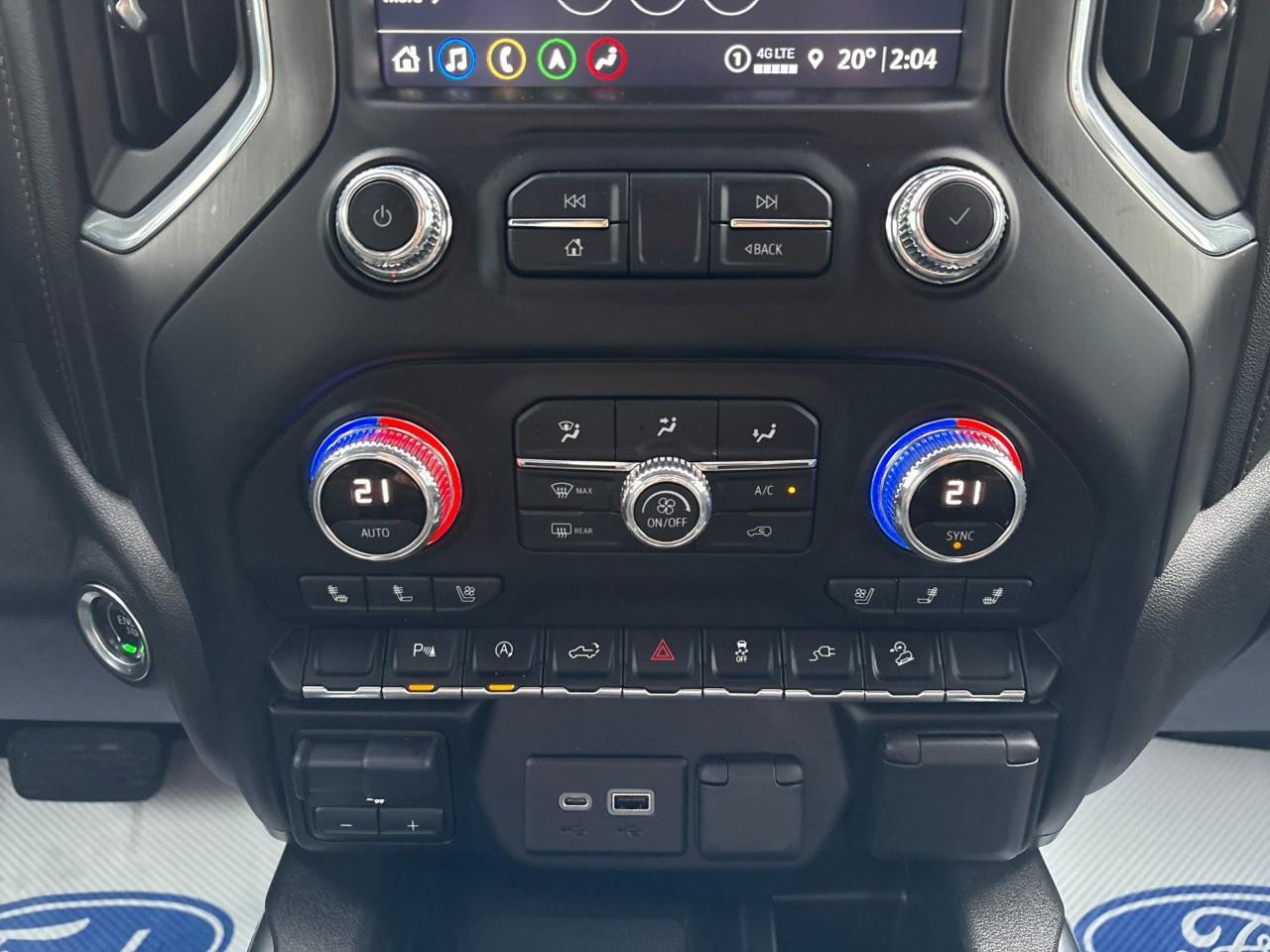 2021 GMC Sierra 1500 Crew Cab Standard Box 4-Wheel Drive AT4 Photo