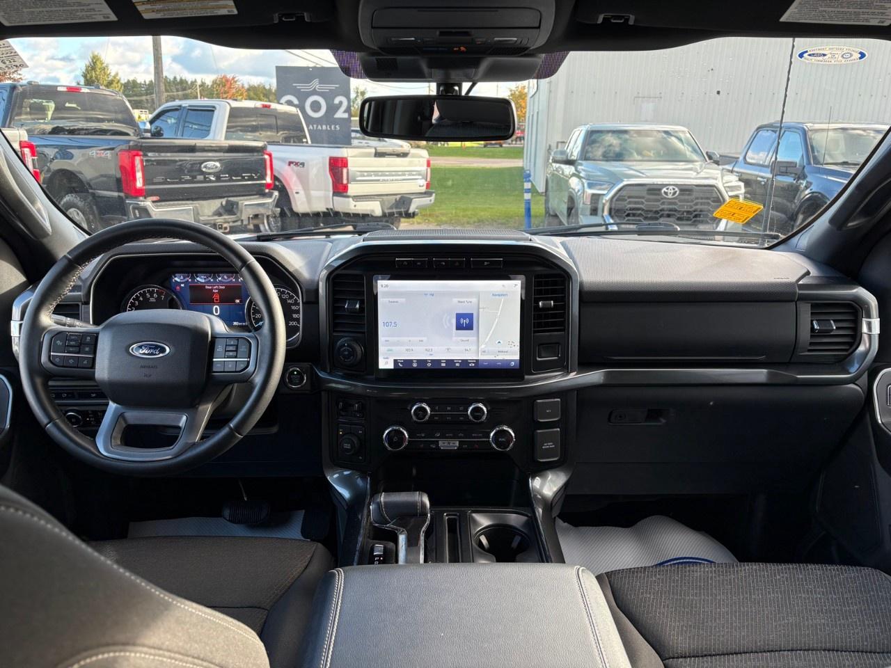 2023 Ford F-150 XLT 4WD SuperCrew 5.5' Box Photo