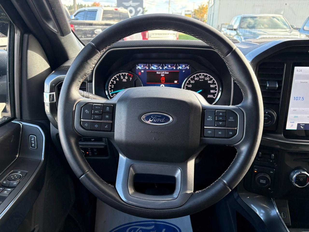 2023 Ford F-150 XLT 4WD SuperCrew 5.5' Box Photo