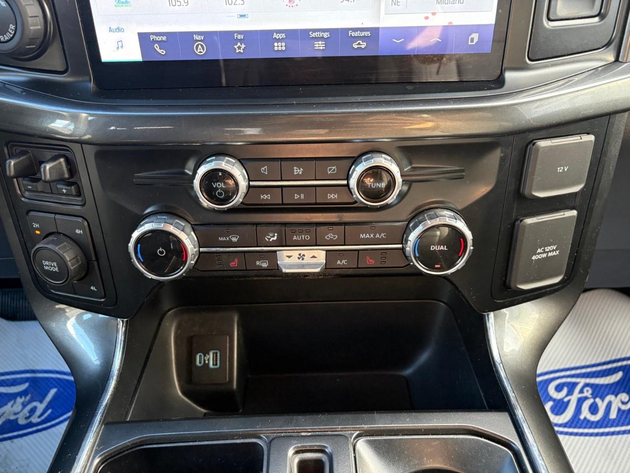 2023 Ford F-150 XLT 4WD SuperCrew 5.5' Box Photo