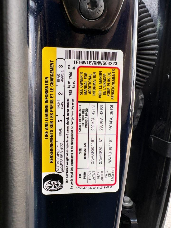 2022 Ford F-150 Lightning Lariat 4WD SuperCrew 5.5' Box Photo