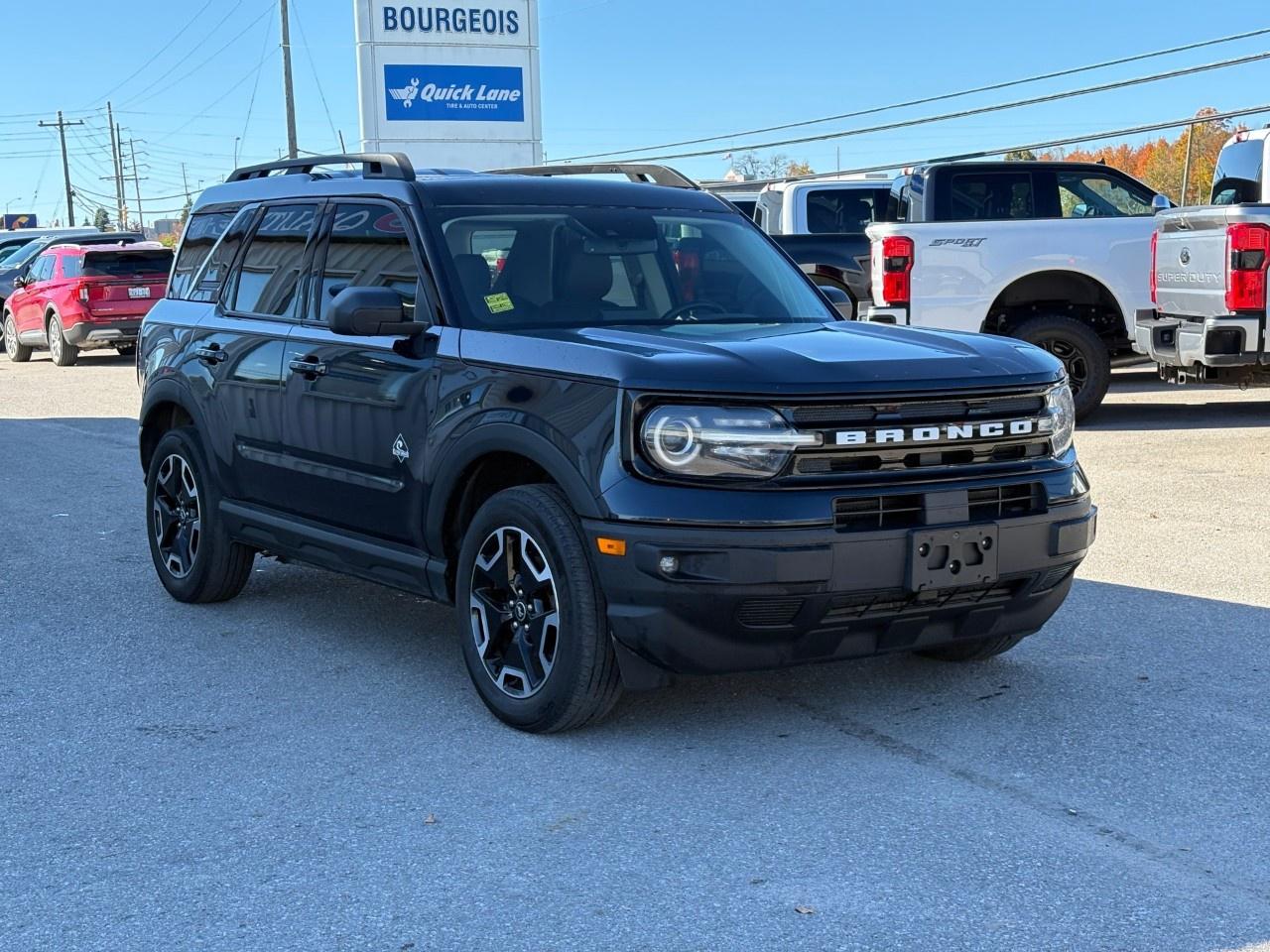 2022 Ford Bronco Sport Outer Banks 4x4 Photo3