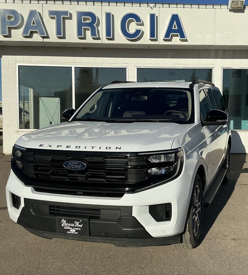2025 Ford Expedition Active Max Photo0