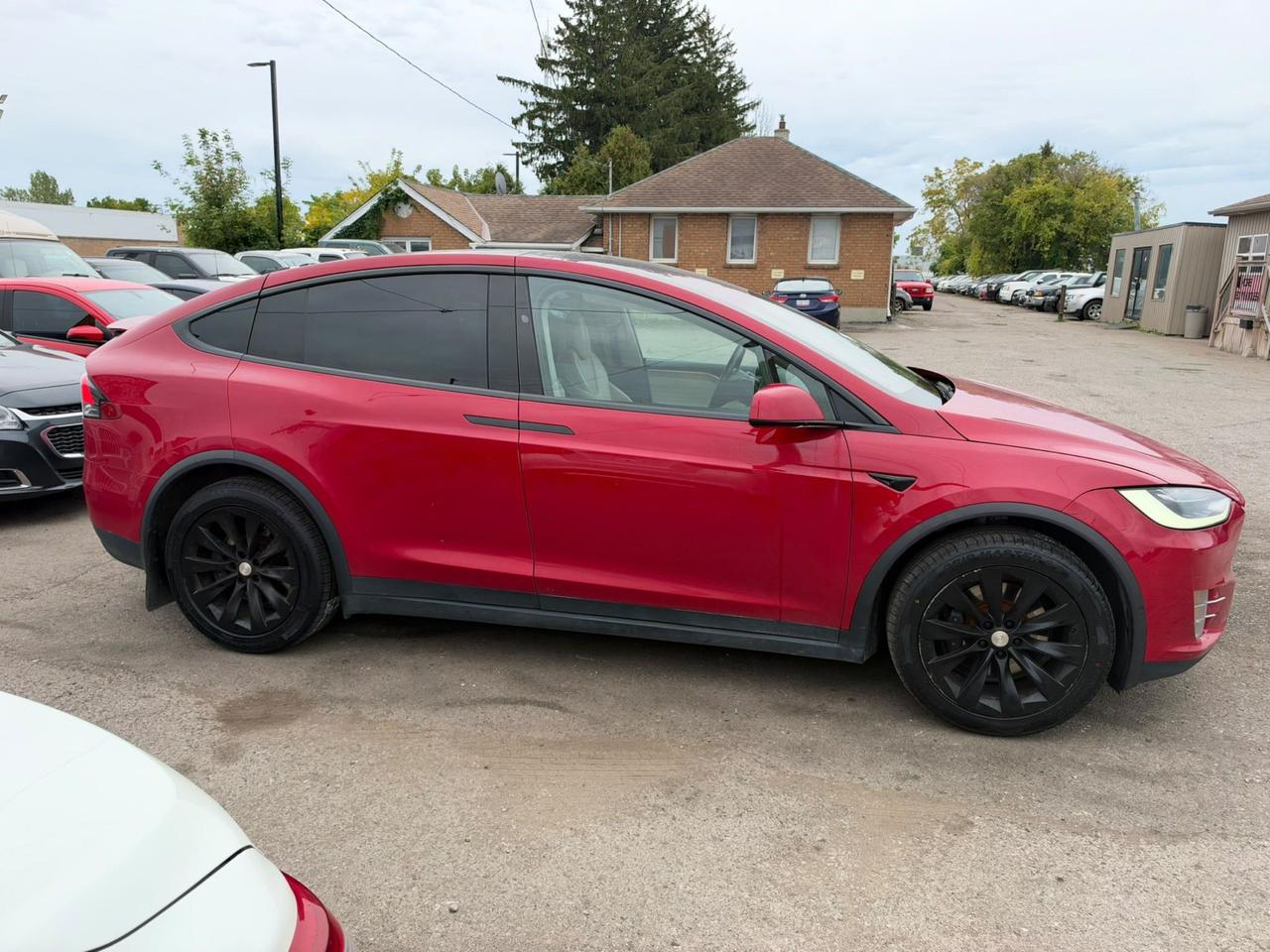 2019 Tesla Model X 100D, AWD, FULL ELECTRIC, LONG RANGE, CERTIFIED Photo