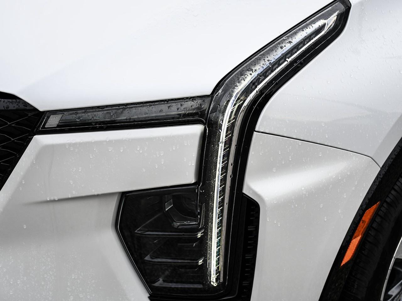 2024 Cadillac XT4 AWD 4dr Sport Photo
