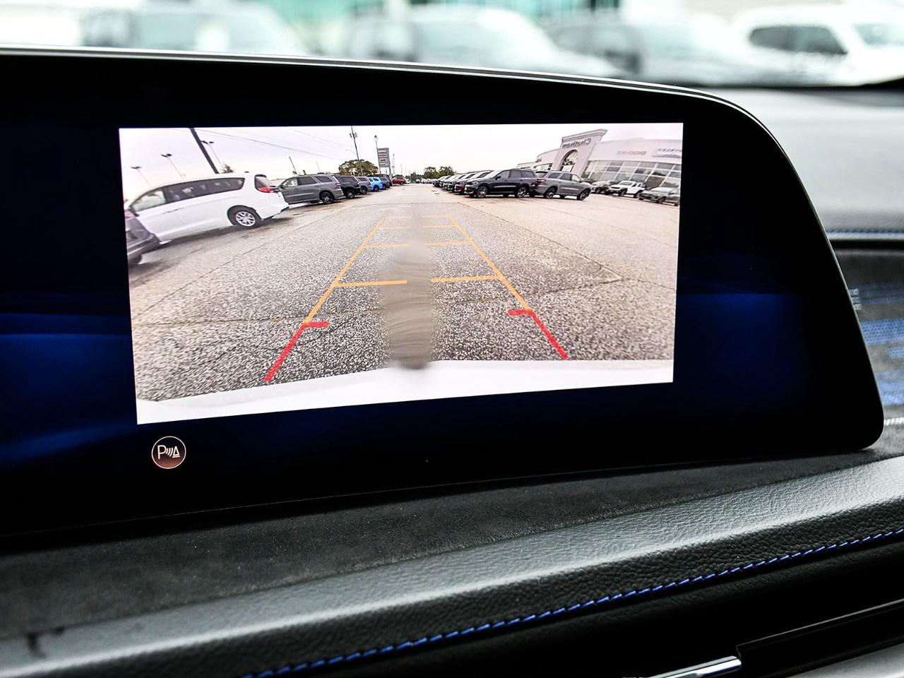 2024 Cadillac XT4 AWD 4dr Sport Photo
