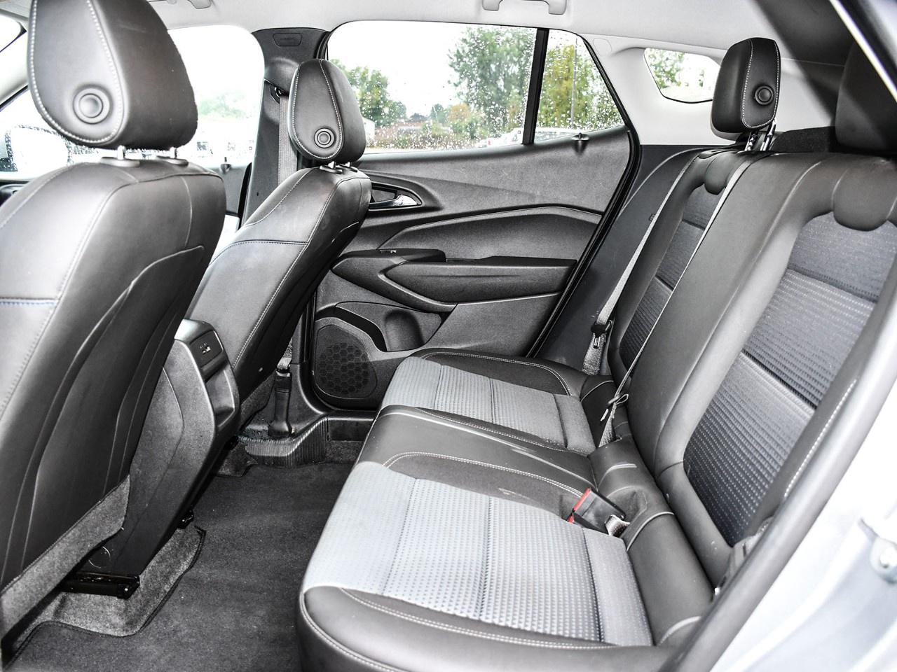 2025 Chevrolet Trax Fwd 4dr Lt Photo