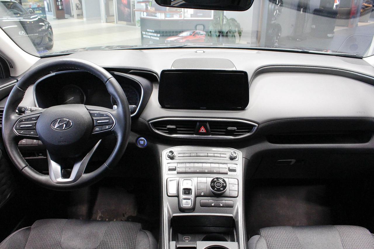 2023 Hyundai Santa Fe Preferred CLOTH UPHOLSTERY - APPLE CARPLAY AND ANDROID AUTO - NAVIGATION Photo
