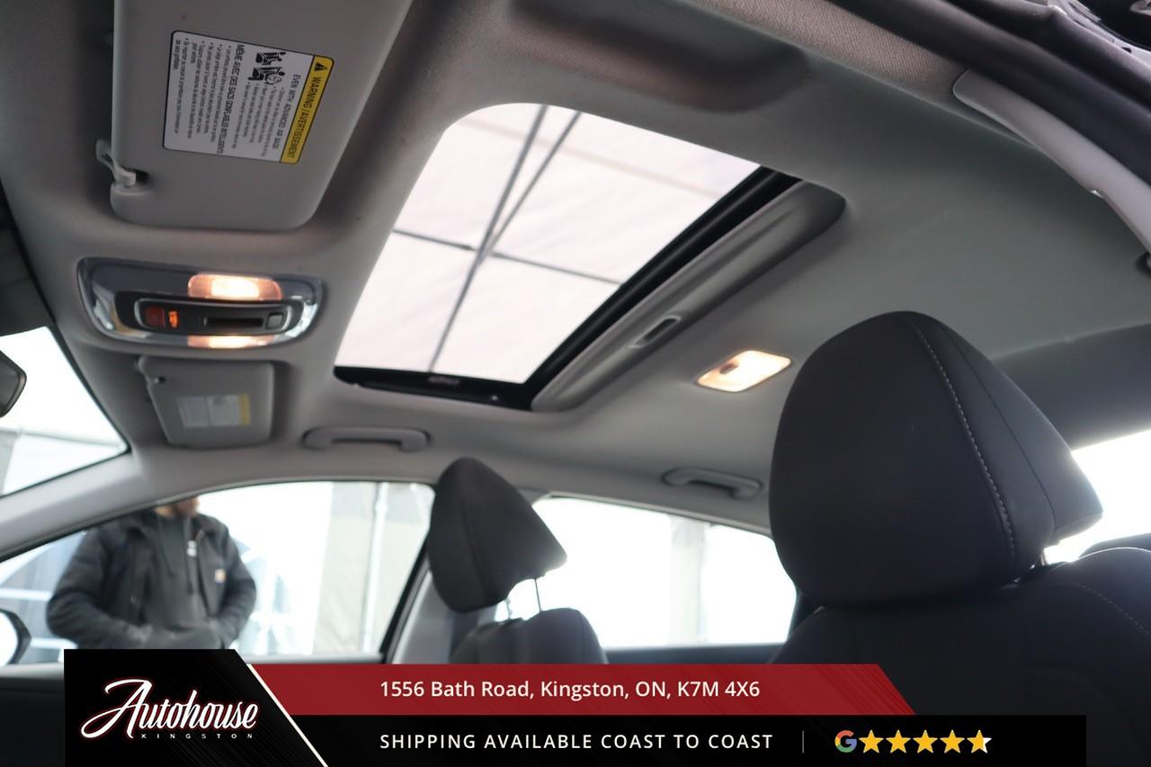 2025 Hyundai Elantra Preferred w/Tech Package SUNROOF - NAVIGATION Photo